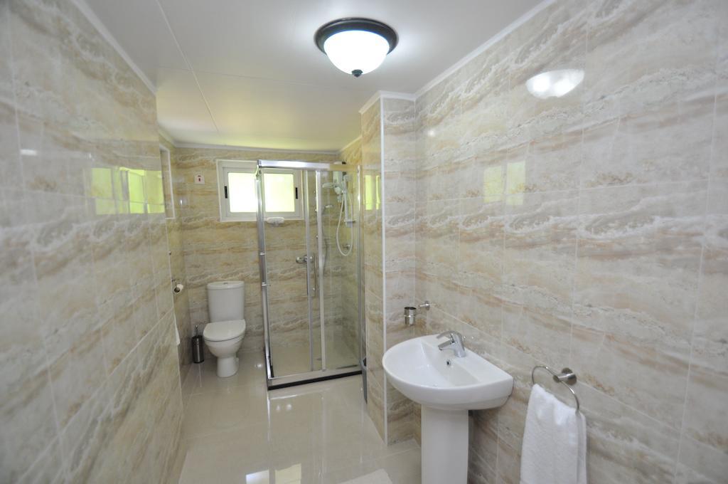 Chrisent Residence Port Glaud Bilik gambar